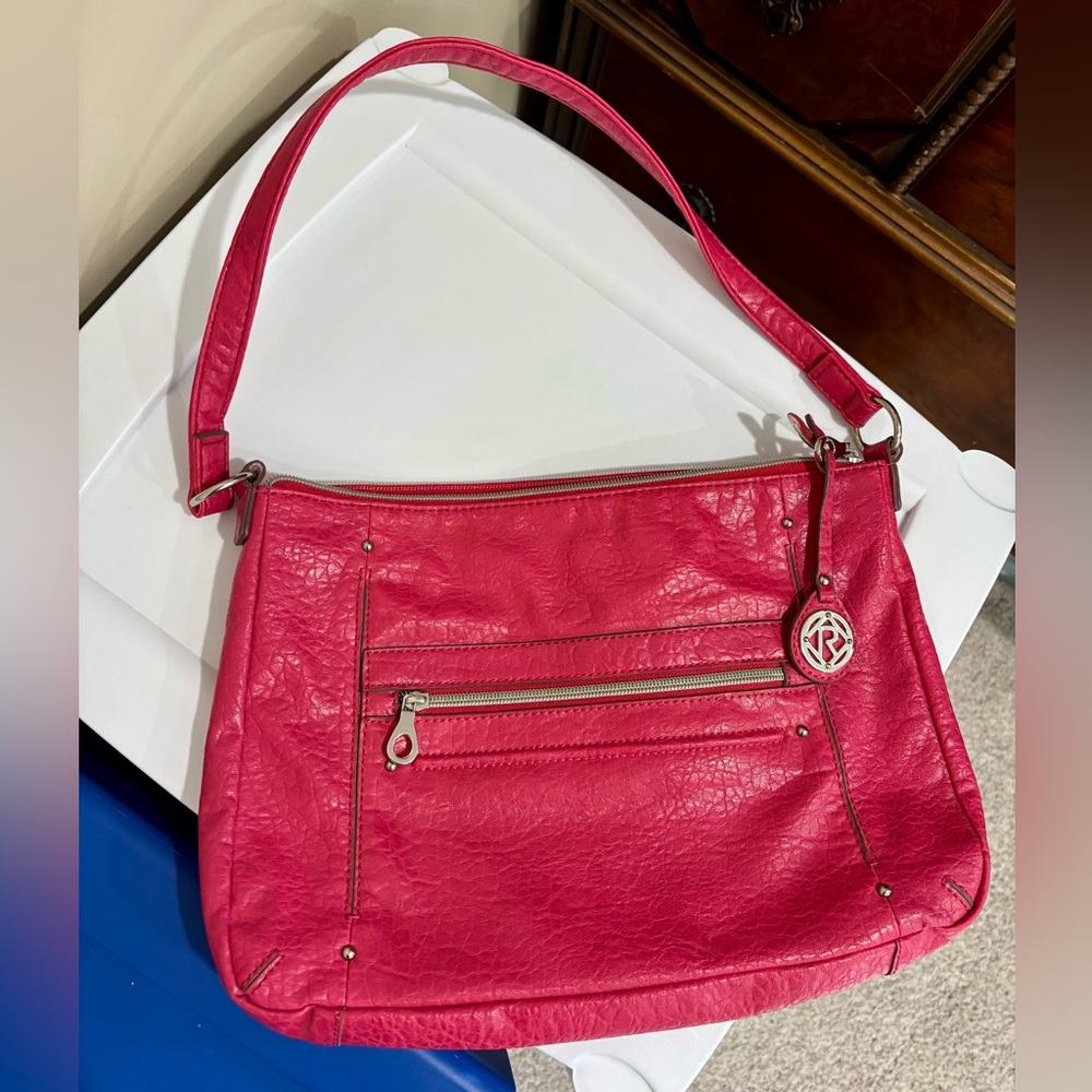 Relic Stylish Pink Shoulder Bag Purse Zipper